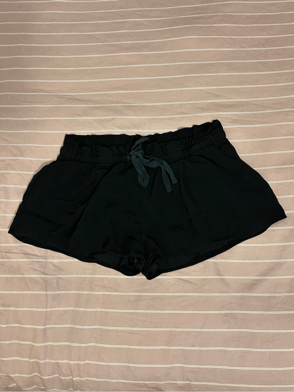Wilfred Aritzia Black Drawstring Shorts Size S | 0464